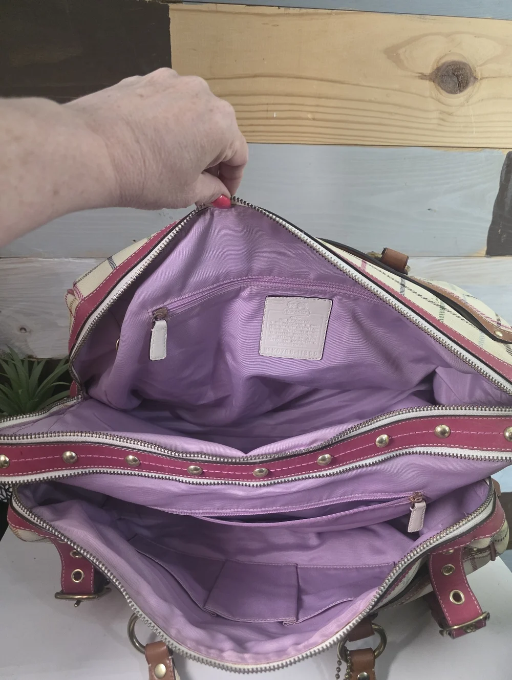 Coach Heritage Tattersall XL Duffle Travel Tote Bag Very RARE - Picture 4 of 17